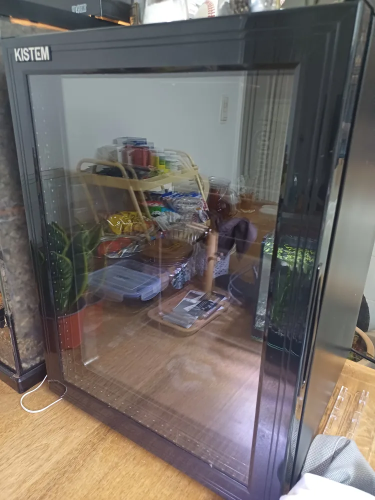 KISTEM 쇼케이스 냉장고 팝니다.