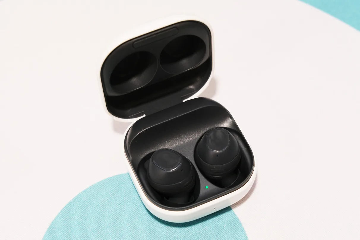 버즈fe 그라파이트 중고