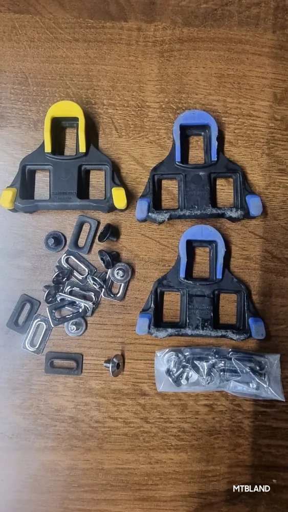 중고 로드 클릿 파란색만 팔아요