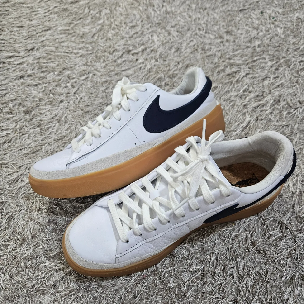 나이키 가죽 운동화 285 탠디 구두