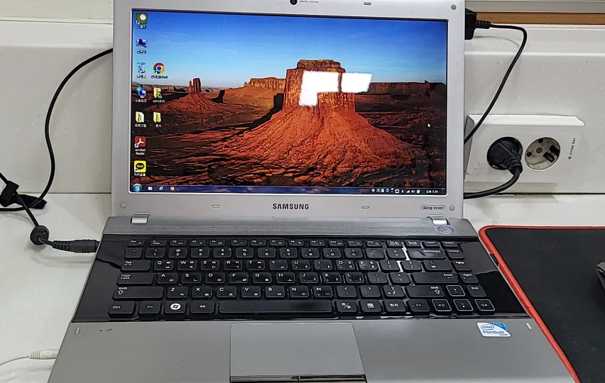삼성 센스 RV409 노트북