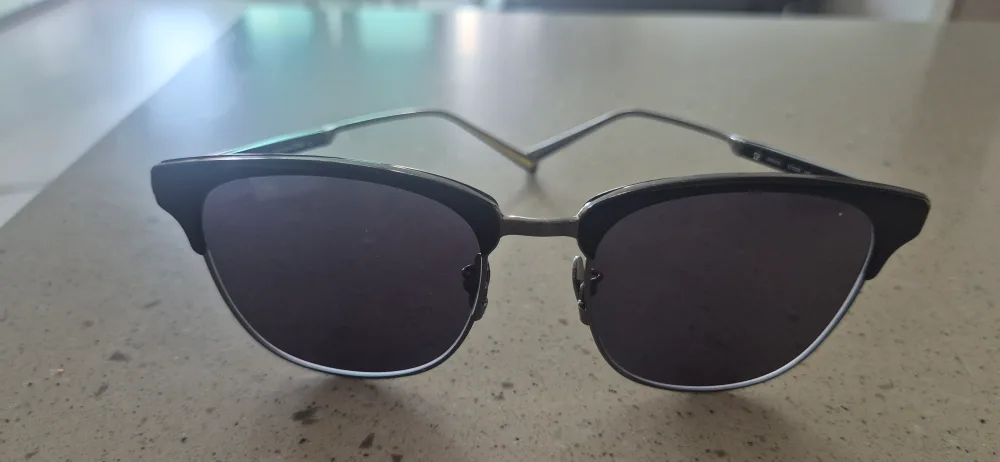 London Fog 선글라스