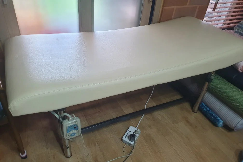 중고 마사지 테이블 / 미용배드