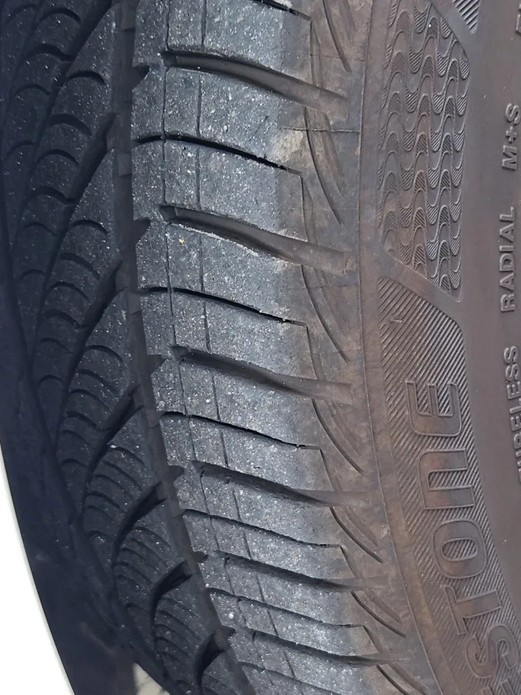 브리지스톤 Turanza 중고 타이어