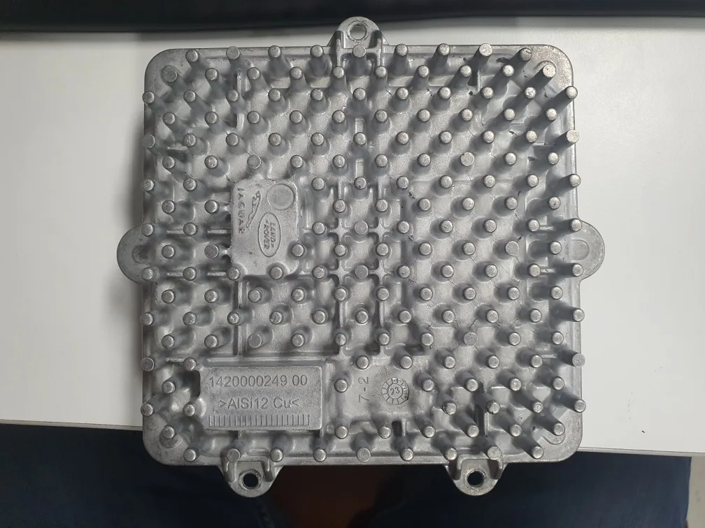 레인지로버 이보크 2세대 헤드램프 모듈 중고