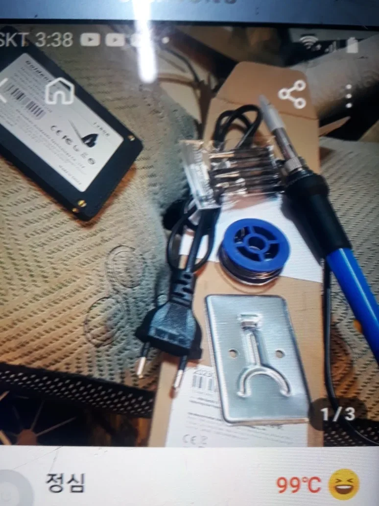 128기가 SSD 새것 15000 원,  납땜 5종세트 7천원 ㅡ 가격은 따로 따로임