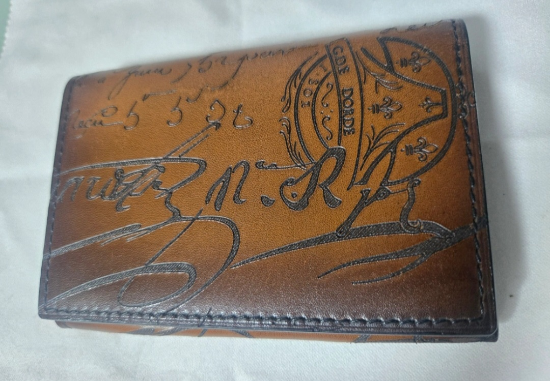 벨루티 임뷔아 카카오 명함지갑 카드지갑 풀셋 판매합니다.(초레어 더블 스크