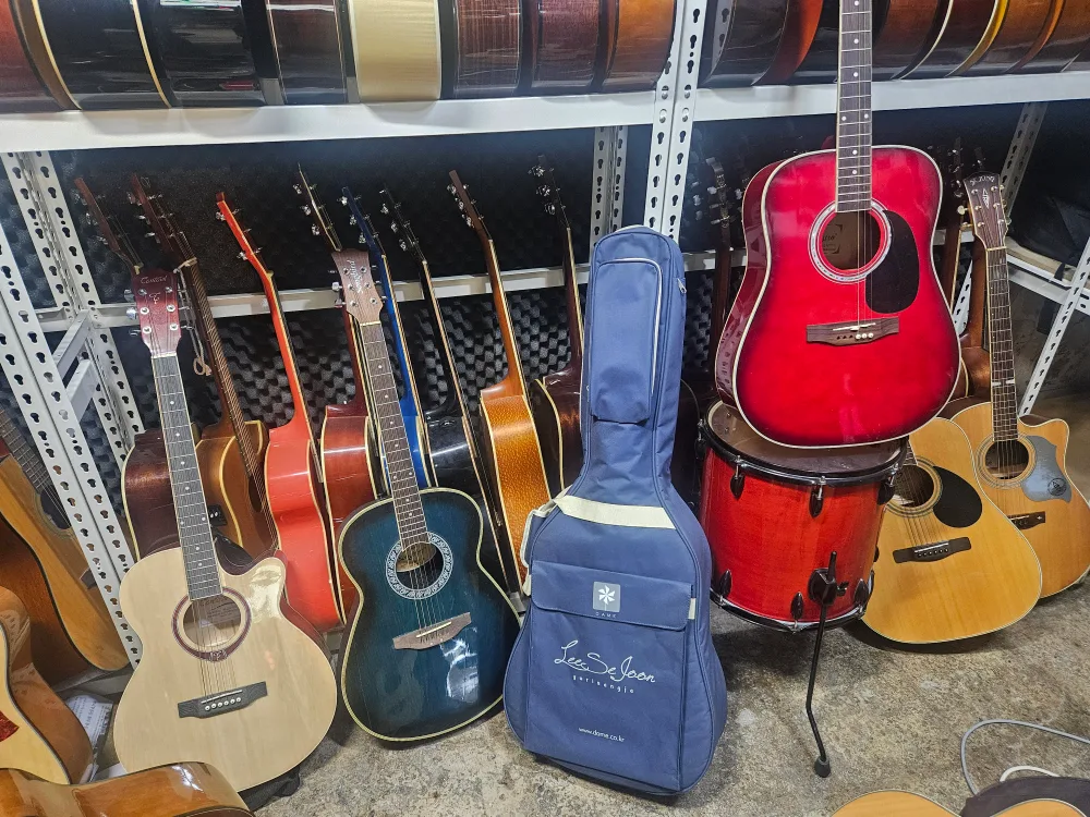 도,소매 중고기타,  공간대여