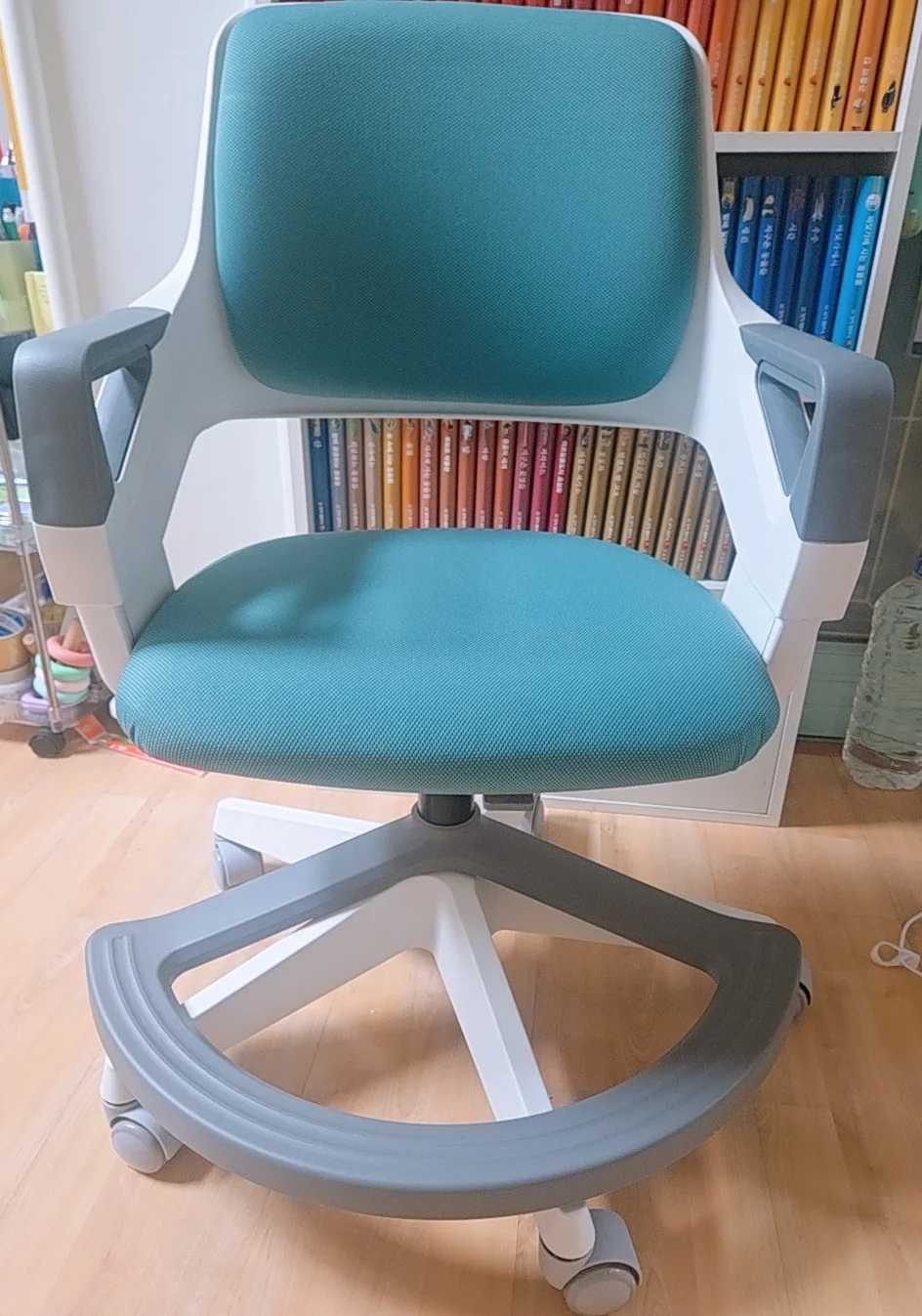 초중고등 학생 책상의자입니다-의자만이예요.