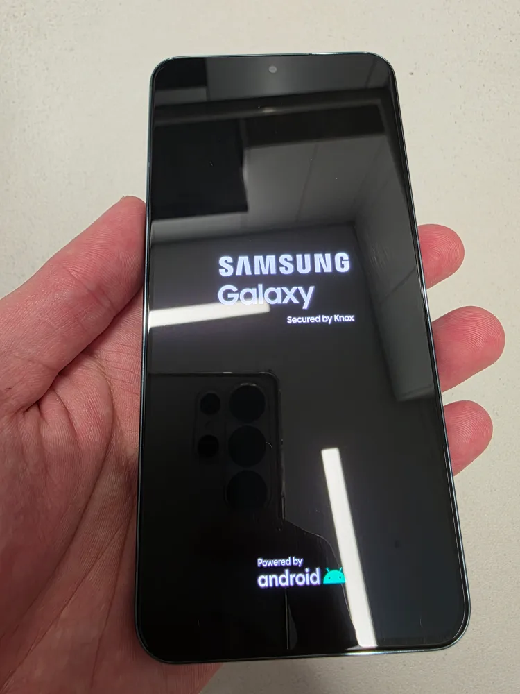 [중고폰] 갤럭시 S22 256GB 그린