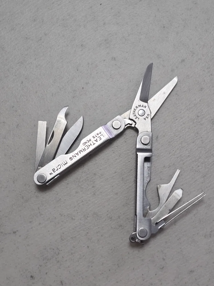 레더맨 마이크라 멀티툴 중고 박스X