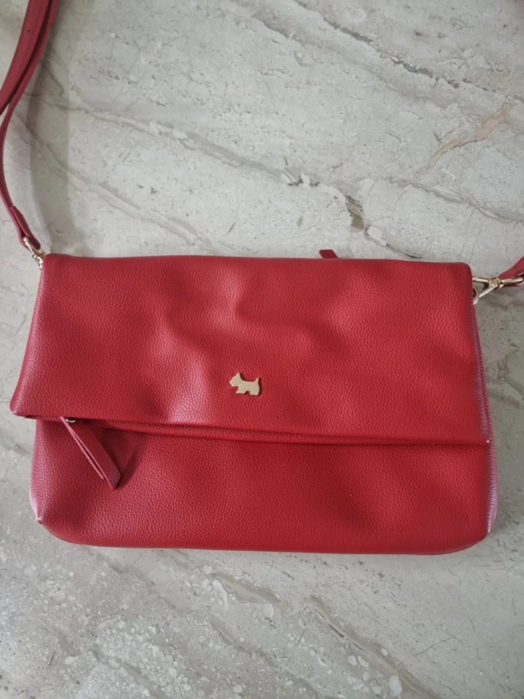 아가타 크로스백