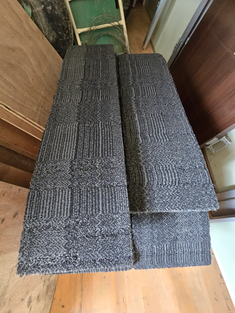 중고타일카페트(방염가공) 판매합니다. -초월읍-