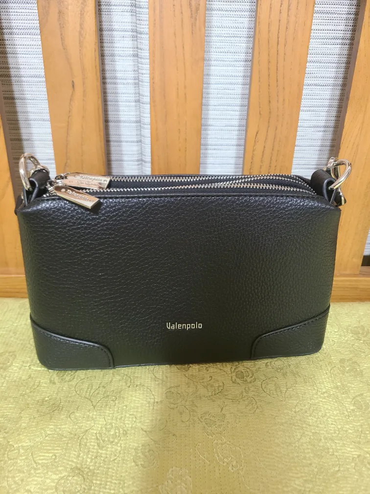 발렌폴로 블랙 가죽 크로스백