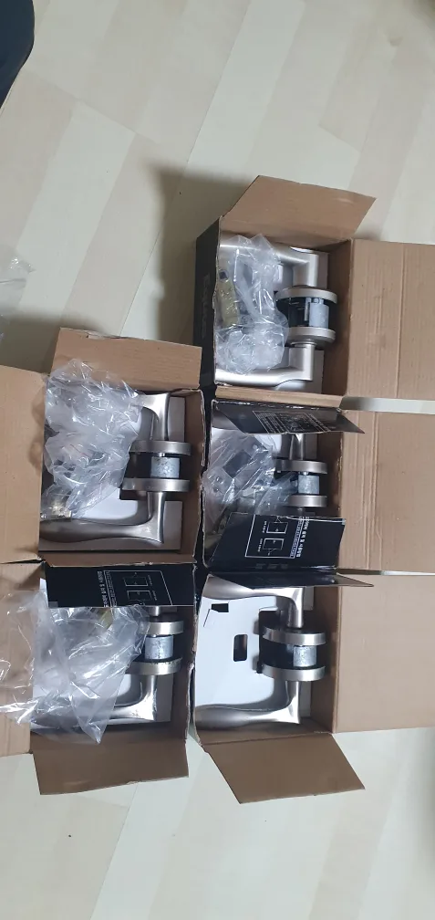 방문 손잡이 중고 나눔합니다.