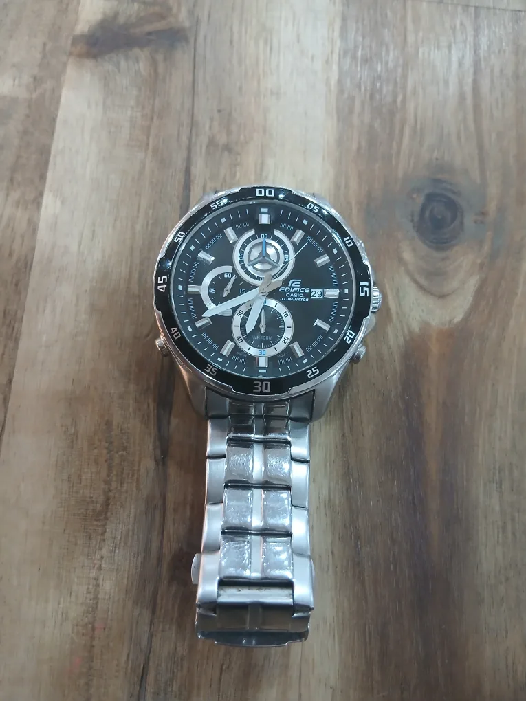 카시오 에디피스 EFR-517 시계중고