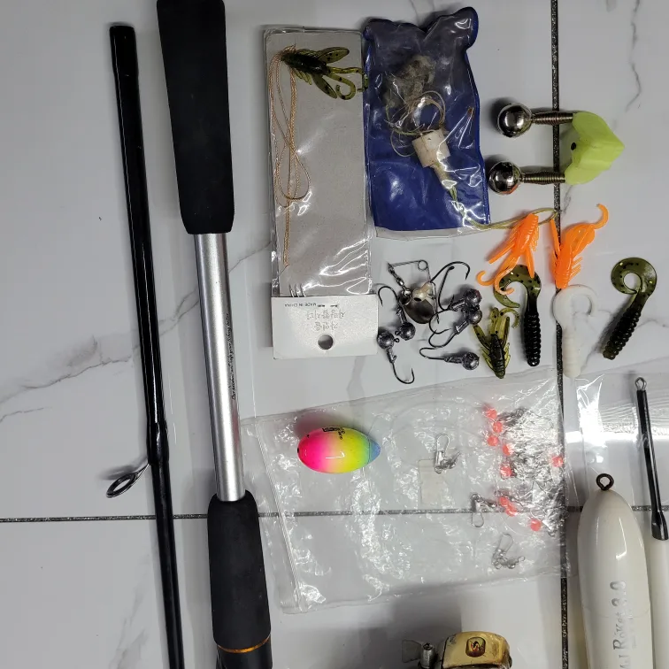 릴 낚시 풀 한세트! 낚시대 체비 찌 새거! 릴 중고