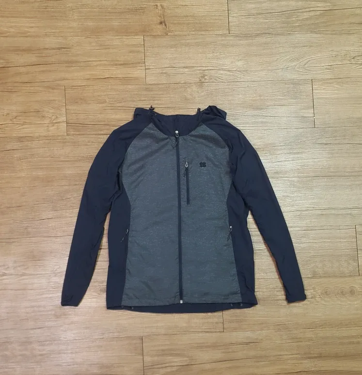 코오롱 자켓 105사이즈