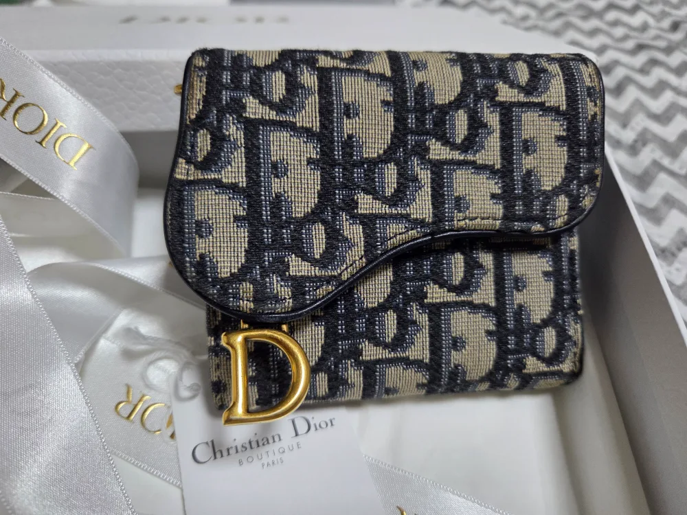 디올 오블리크 Saddle 반지갑