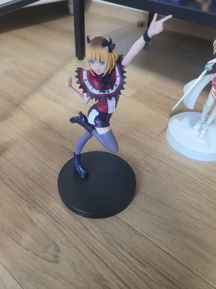 중고 피규어 팝니다