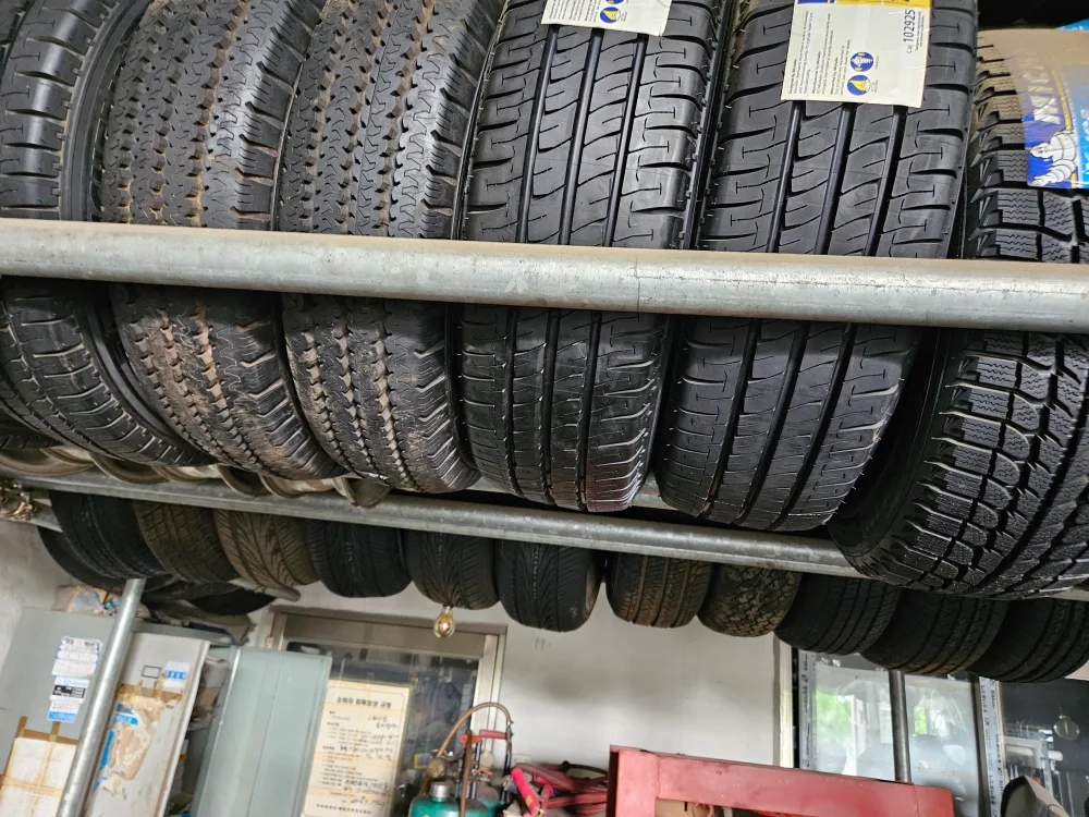 중고타이어 팝니다 오래된 차종만 연락 부탁드립니다