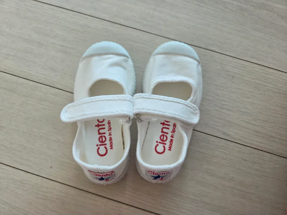 씨엔타 아기 신발