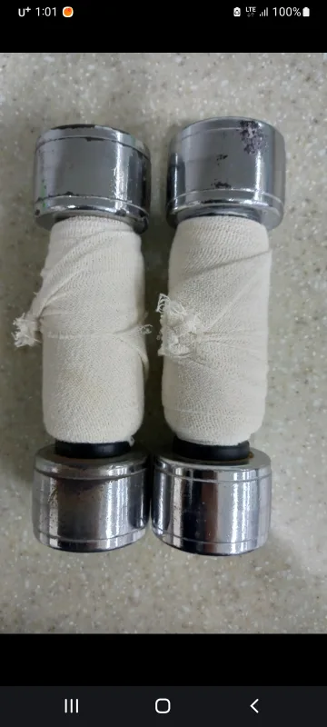 ( 중고, 향남 직거래만, 홈트용, 2Kg , ,청소완료 ) 덤벨 2KG 2개 팝니다