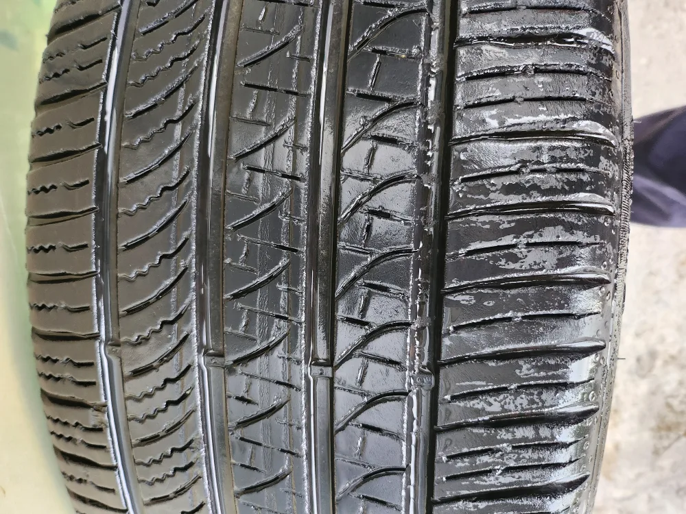 245/40 R20 중고 타이어