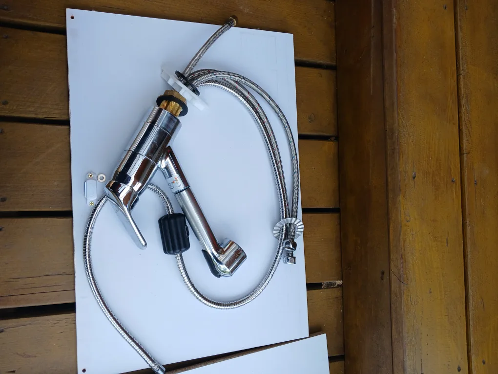 주방 수도수전 팝니다.