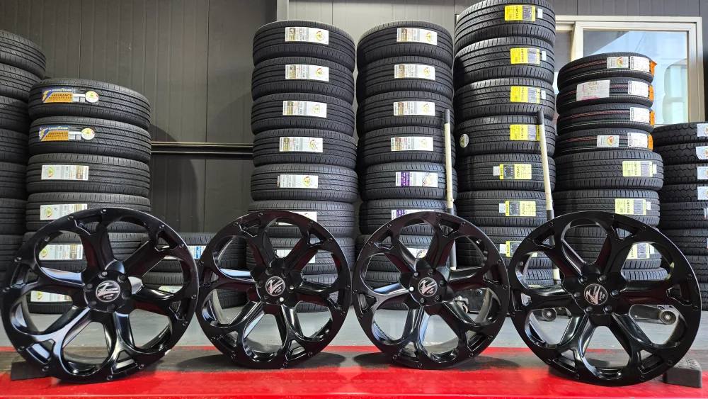 모하비 20인치 사제휠 중고판매