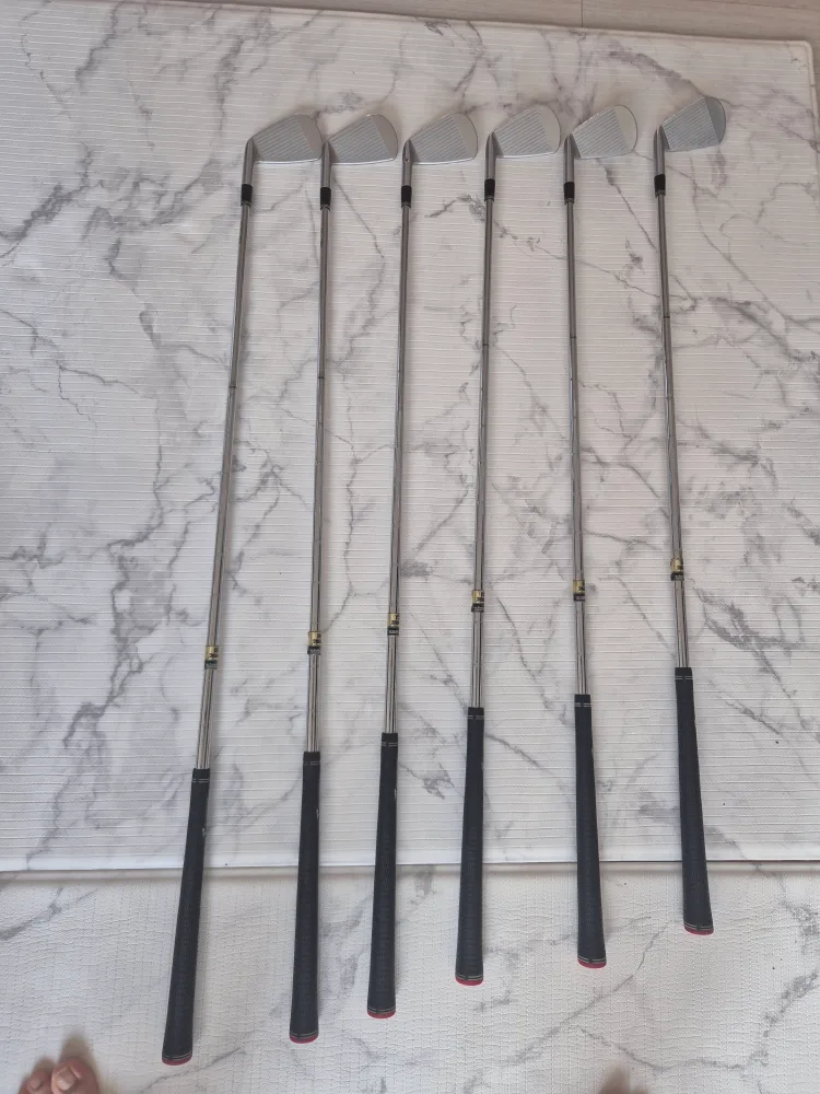 중고 투어스테이지 X-블래이드 아이언