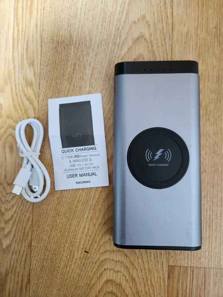 시크론 보조배터리 중고로 재판매합니다. 급처