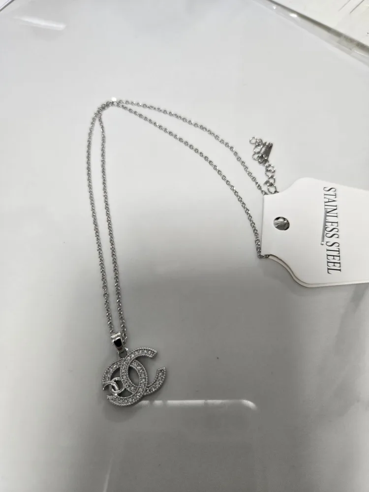 샤넬 목걸이(새상품)