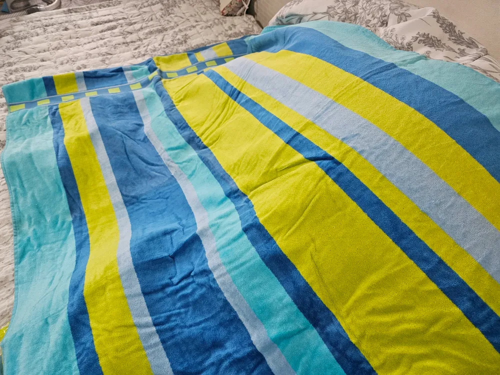 [새상품] 줄무늬 비치타월