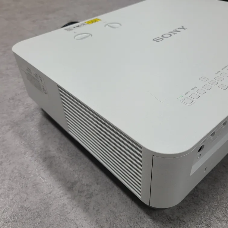 소니 6000안시 레이저 빔프로젝터 저렴하게 판매