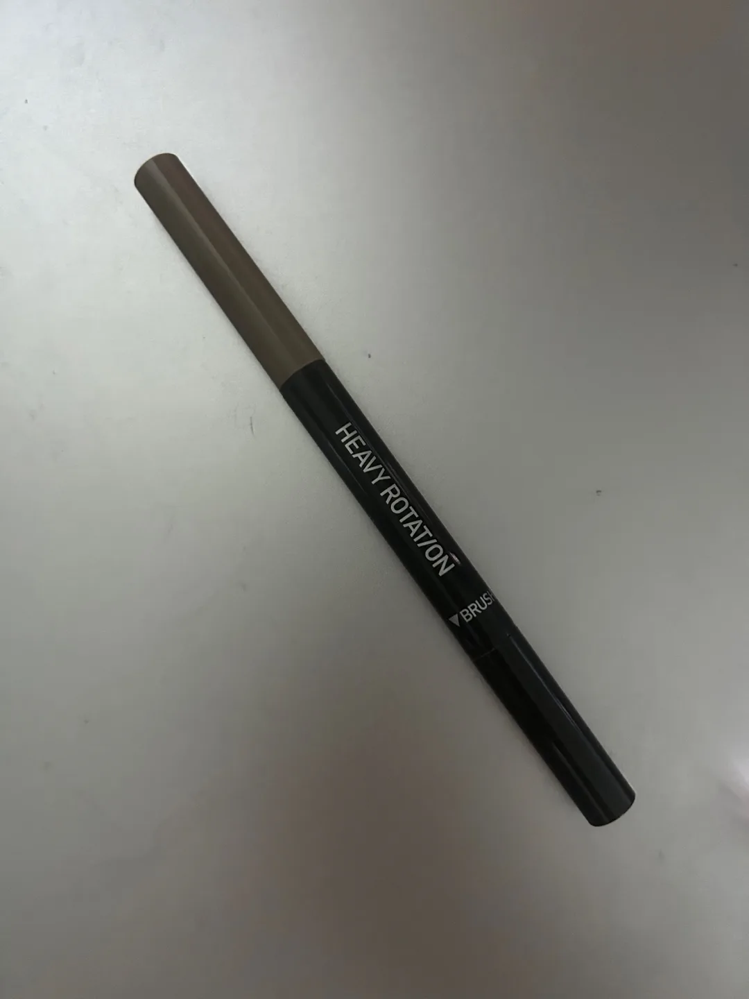 키스미 헤비로테이션 아이브로우 펜슬 중고 판매!
