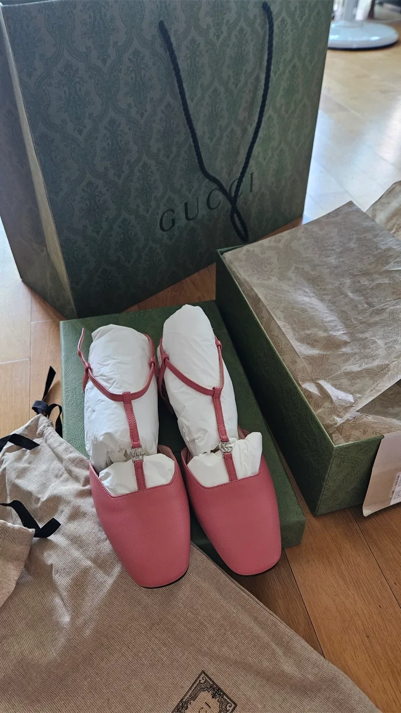 구찌 플랫슈즈 구두 스니커즈 신발 로퍼 뮬 정품 신품