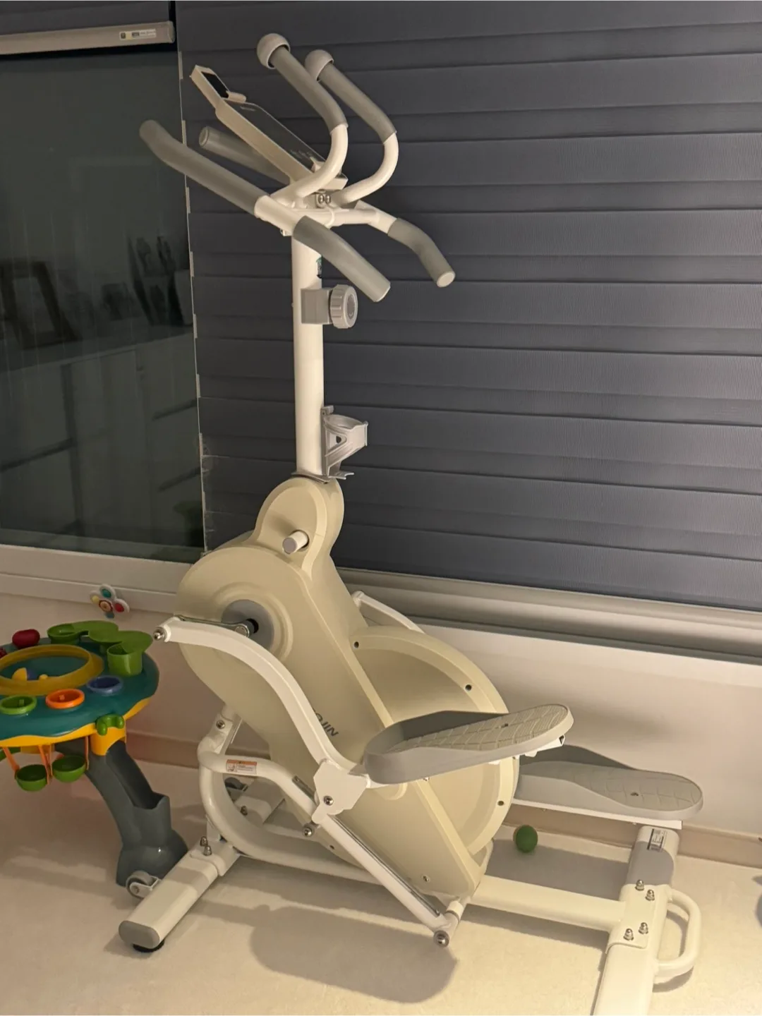 ⭐️(새상품) 이고진 파워스텝 싸게 내놔요⭐️