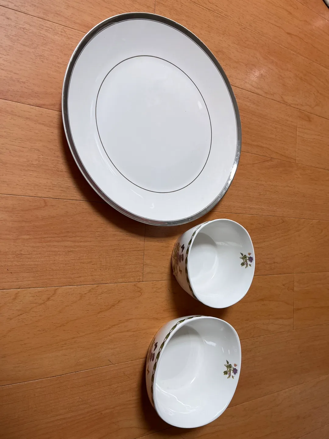 그릇 나눔합니다