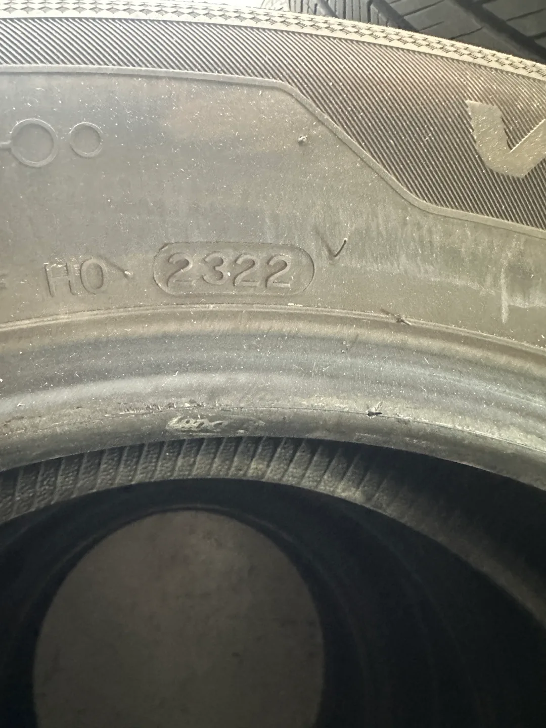 205 60 17 중고타이어 팝니다