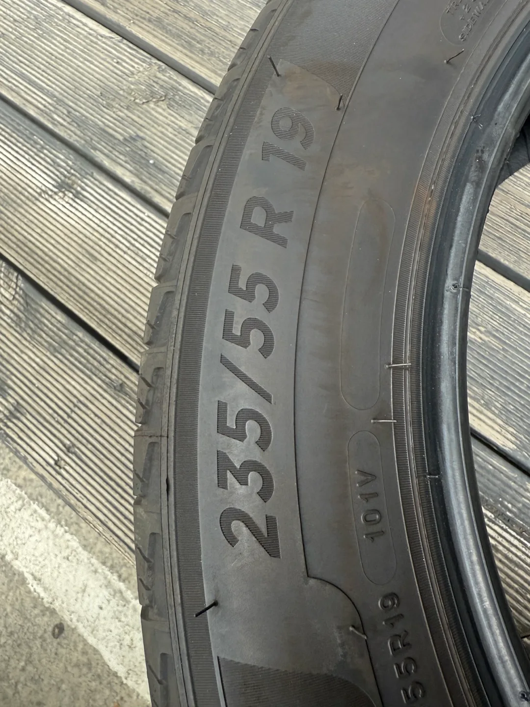 미쉐린 235/55 R19 중고 타이어