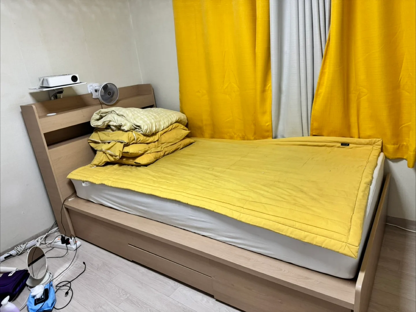 LED 수납 침대 중고 판매합니다‼️(프레임+매트리스+커버 포함)