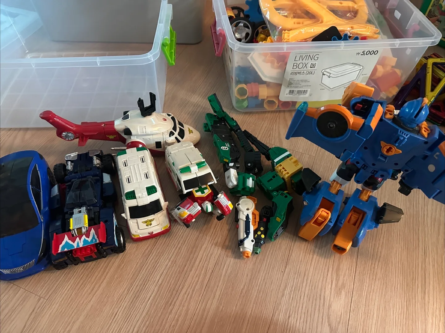 중고 로봇 장난감