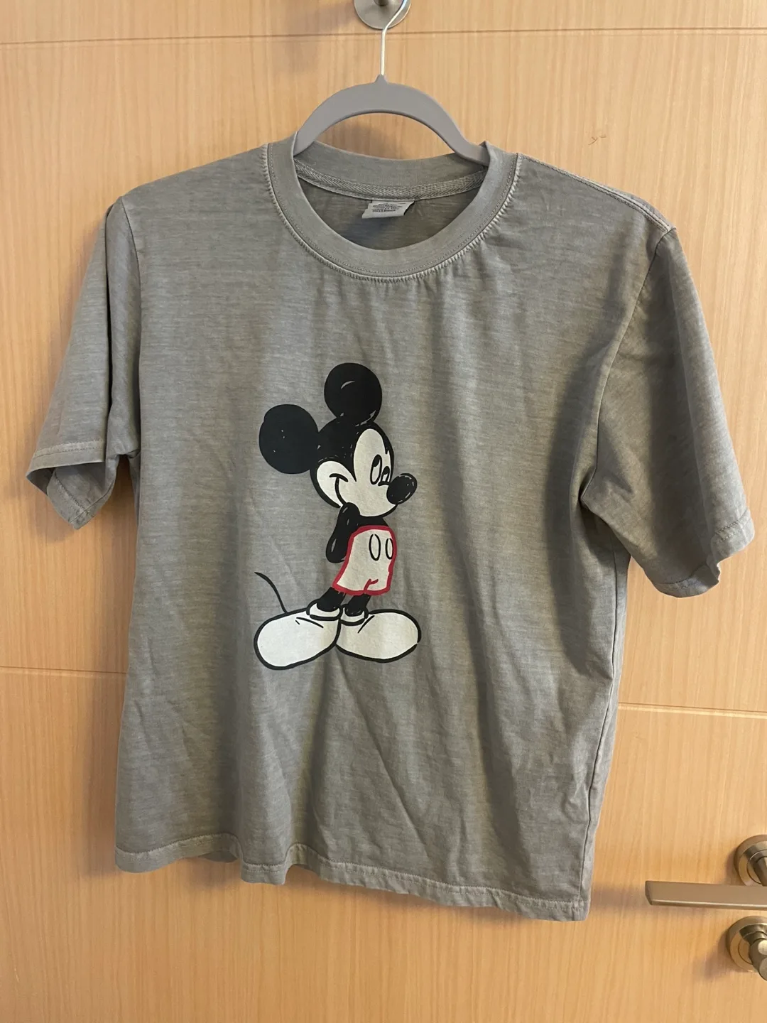 미키마우스 반팔티 M 회색