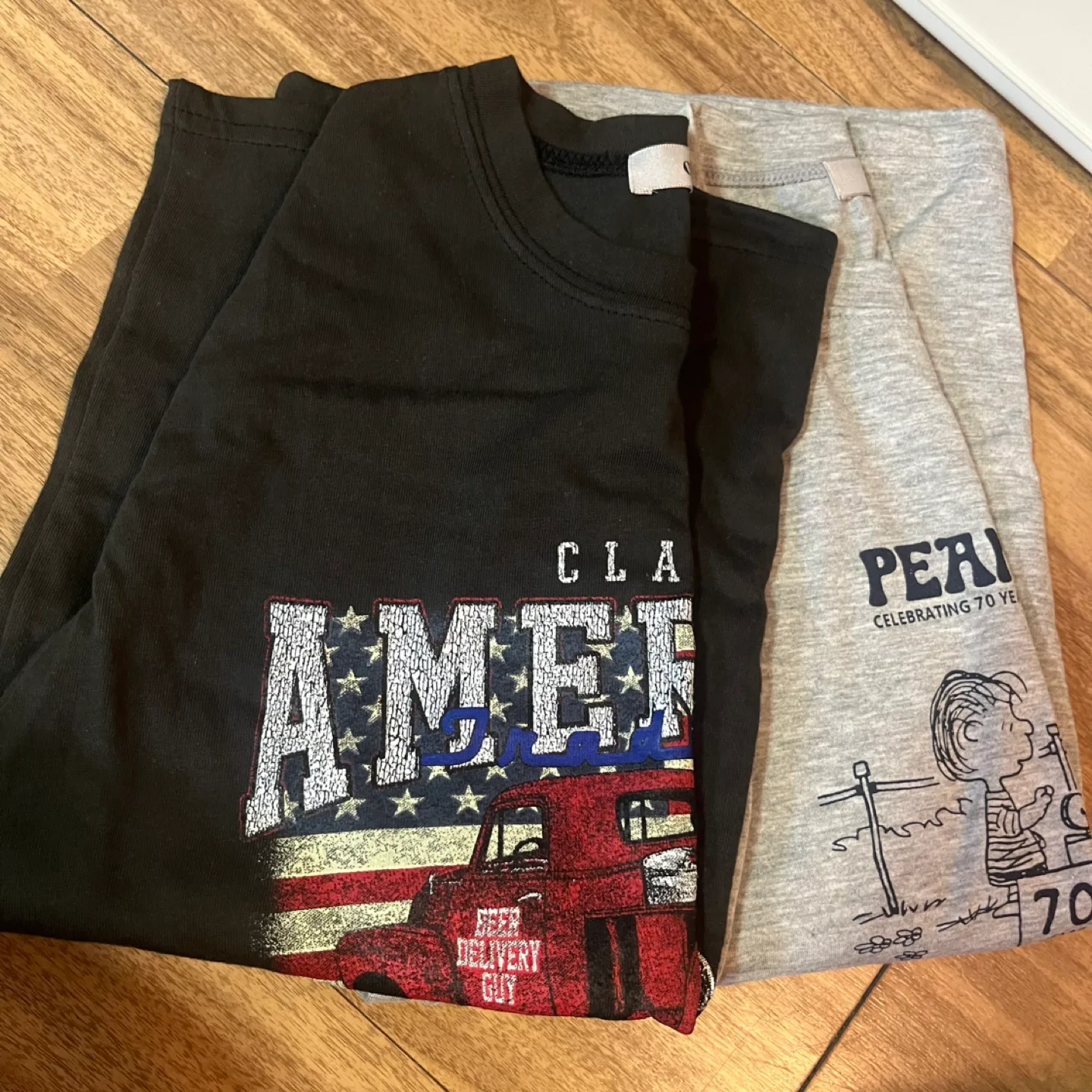 여성 반팔 티셔츠 2장 (미착용/ 택만제거)