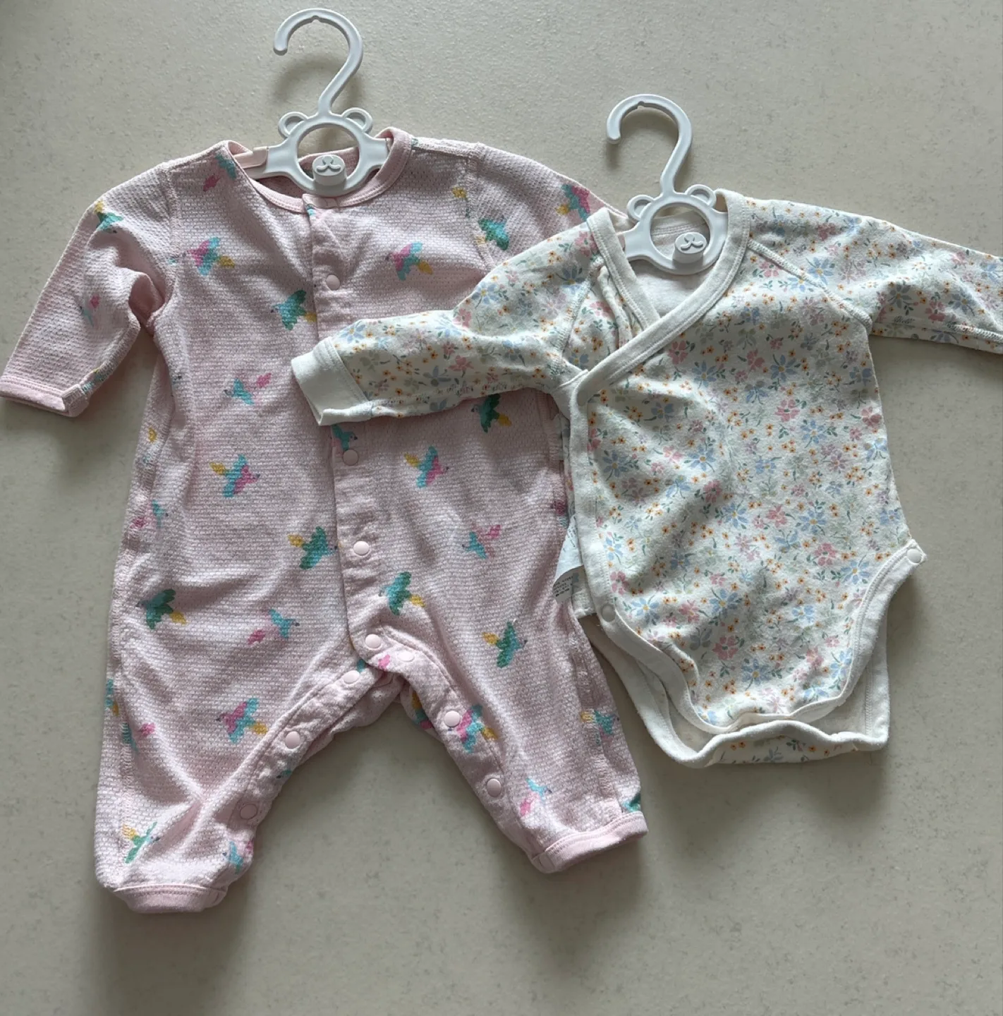 유니클로 아기 바디수트 2벌 일괄