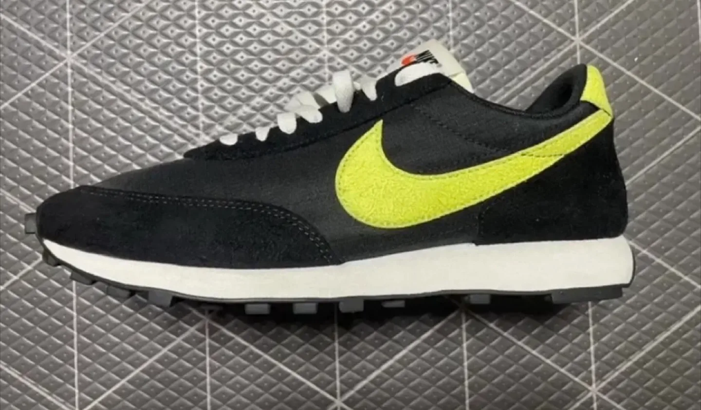 [중고] 나이키 데이브레이크 SP 블랙 라임라이트 S급 (박스X)  사이즈 270 나공홈 구매