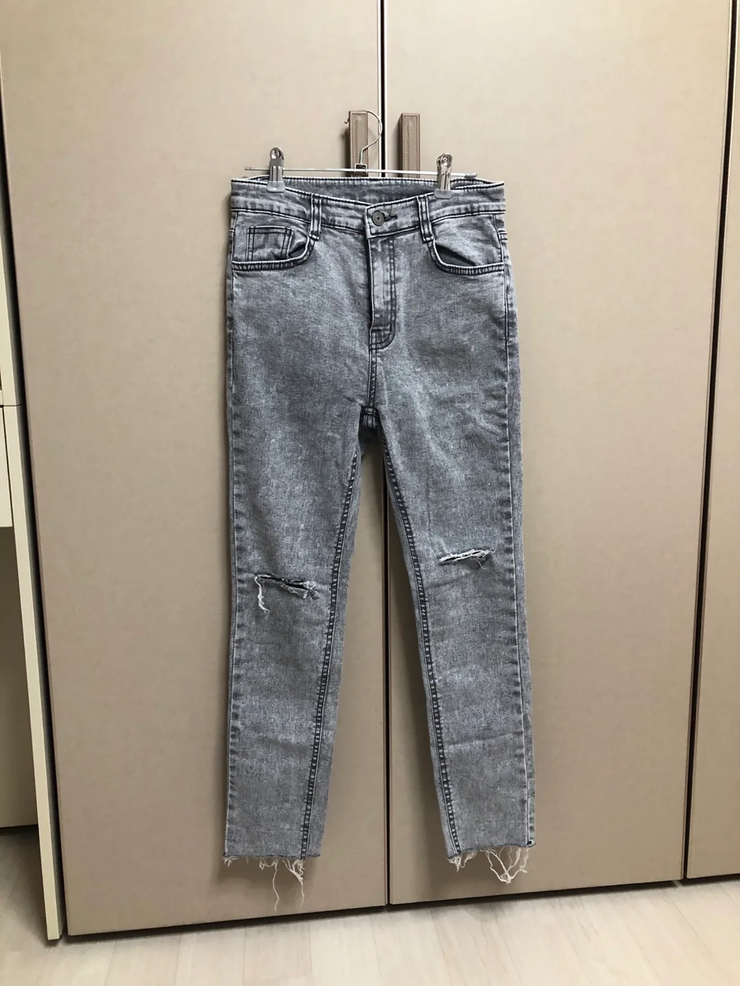 [새상품] 흑데님 M