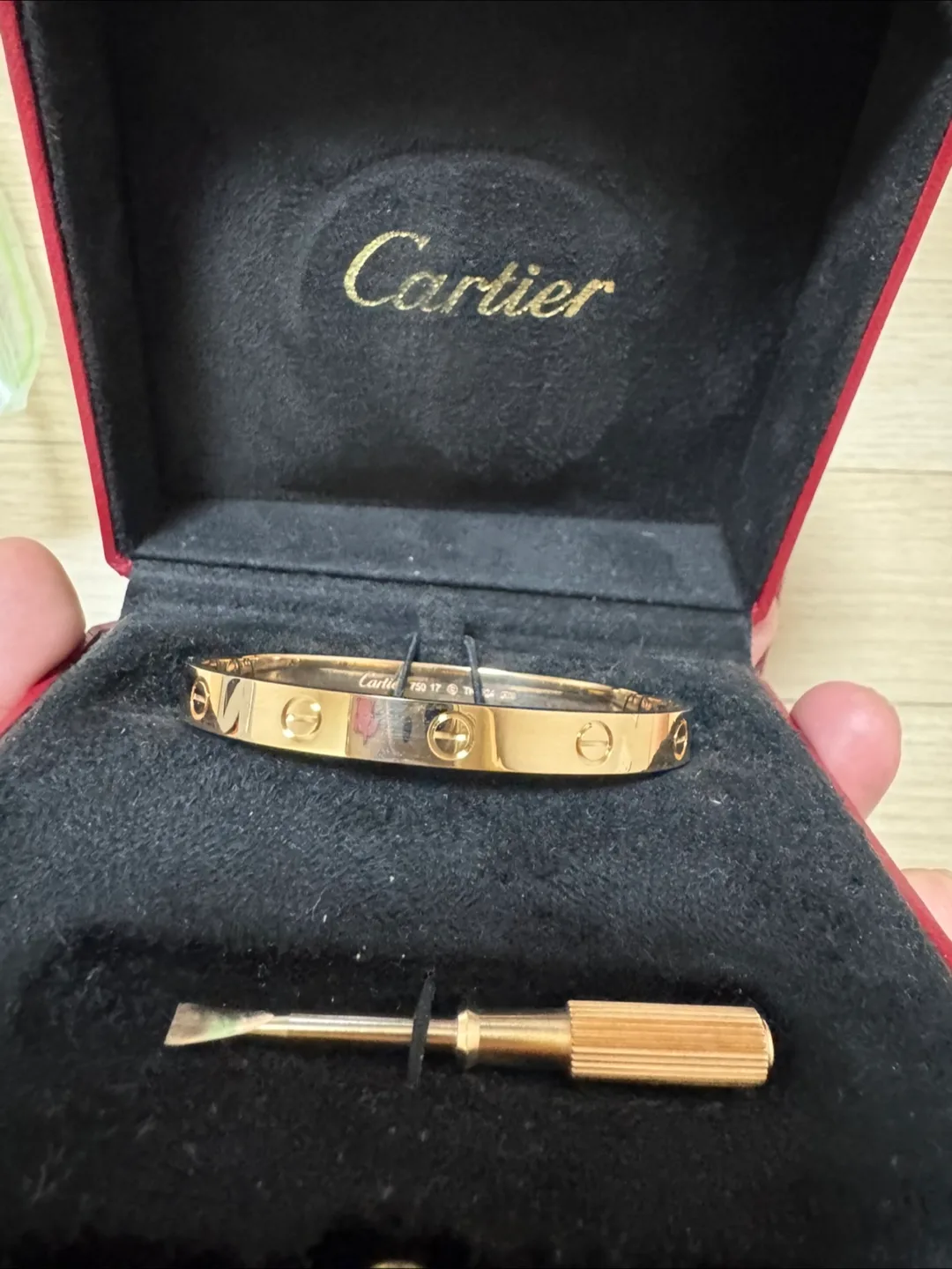 까르띠에 러브 팔찌 17사이즈 핑골 폴리싱후 미사용