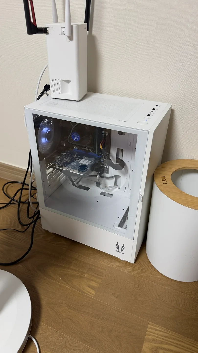 헤놀로지로 사용하던 데스크탑 판매합니다.